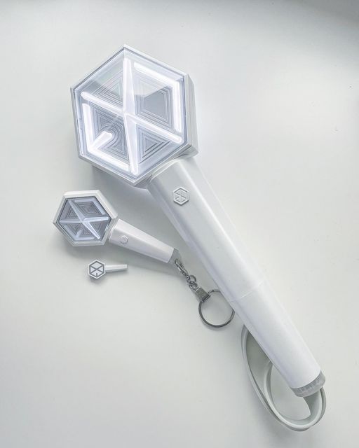 EXO – Official Lightstick Ver.3